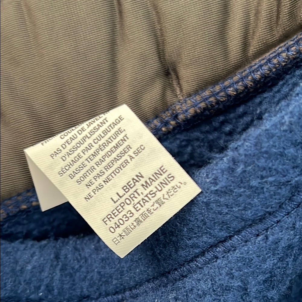L.L. Bean Blue Lightweight Fleece Jacket - Picture 8 of 13